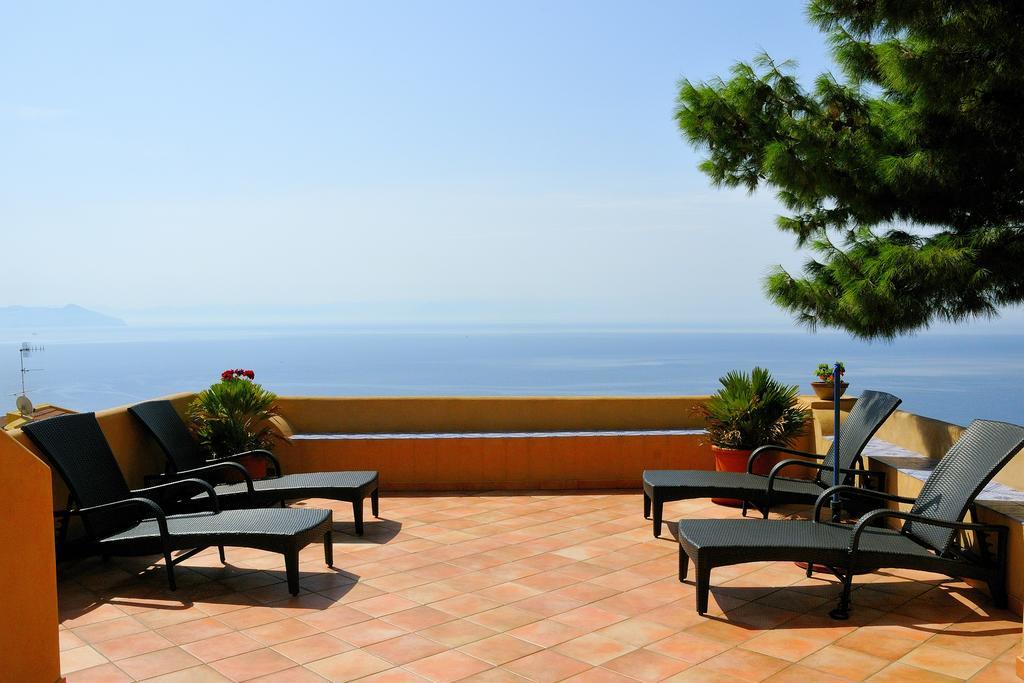 Solemar Hotel Лени Экстерьер фото